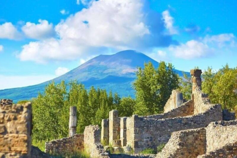 full-day-from-naples-pompeii-vesuvius-with-italian-lunch