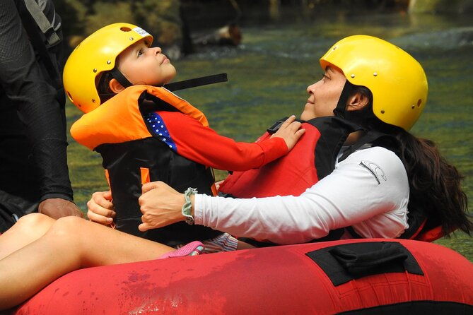 full-day-hiking-and-tubing-tour-in-rio-celeste