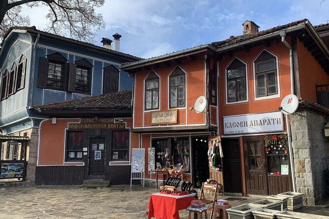 full-day-paragliding-guided-adventure-with-lunch-in-koprivshtica