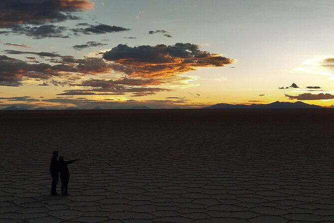 full-day-private-tour-of-the-salar-uyuni