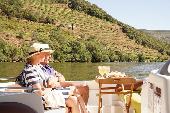 full-day-private-tour-to-douro-vintage-experience