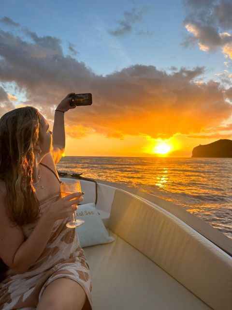 funchal-private-sunset-boat-trip-snorkel-paddle-up-11px