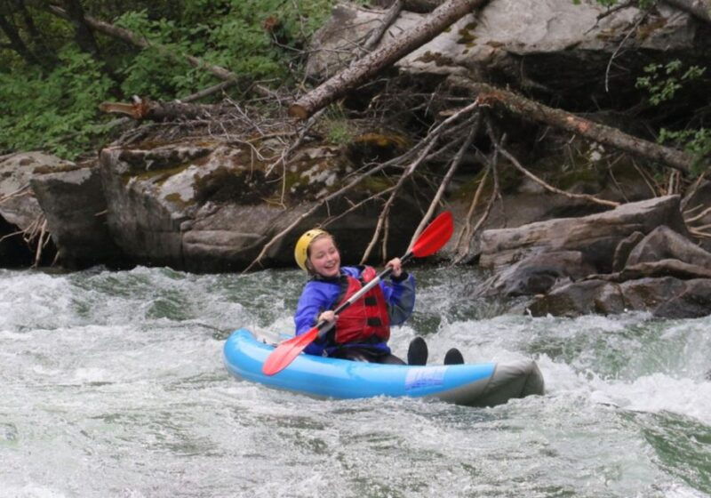 gardiner-inflatable-kayak-trip-on-the-yellowstone-river