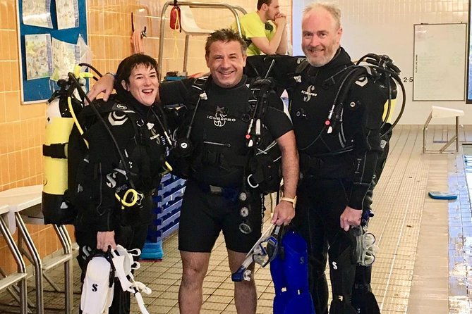 get-a-taste-of-scuba-diving-in-confined-water