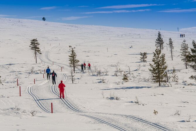 get-known-with-cross-country-skiing-experience-in-saariselka