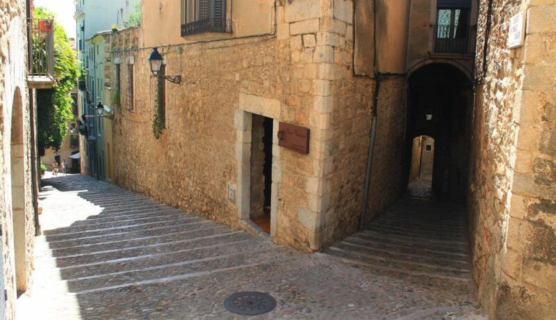 girona-small-group-walking-tour