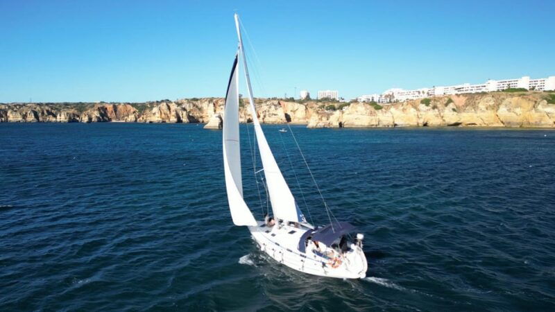 golden-hour-on-elegant-yacht-sunset-tour-in-lagos-algarve