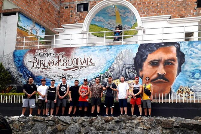 graffiti-tour-medellin-including-pablo-escobar-sites