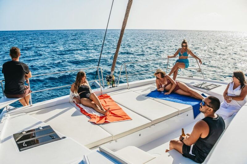 gran-canaria-catamaran-day-trip-with-food-and-drinks