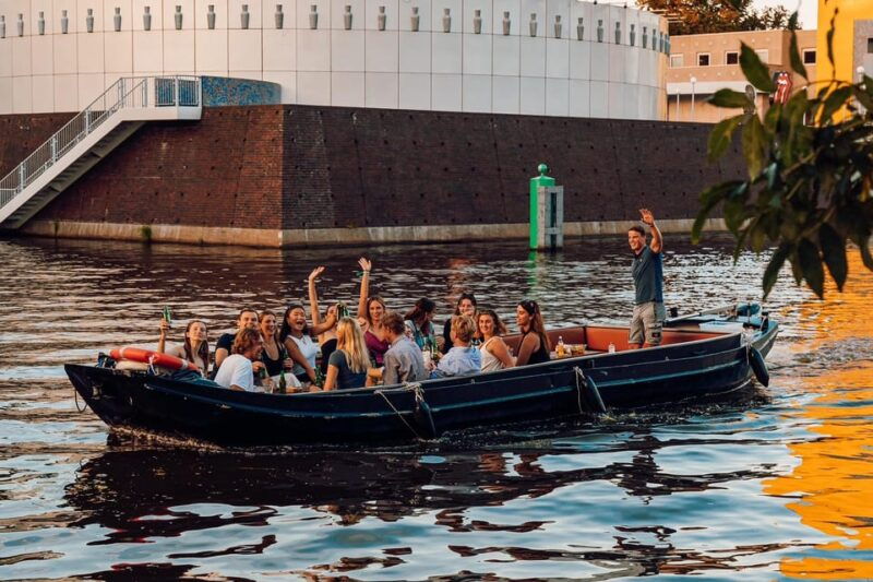 groningen-city-canal-cruise-with-unlimited-drinks