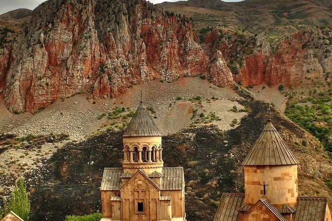group-day-tour-khor-virap-areni-noravank-2025
