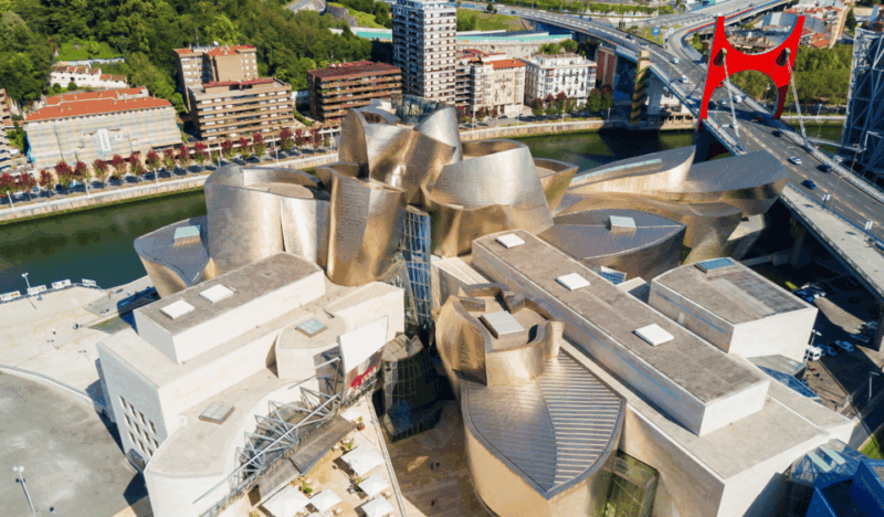 guggenheim-museum-bilbao-private-tour-with-official-guide