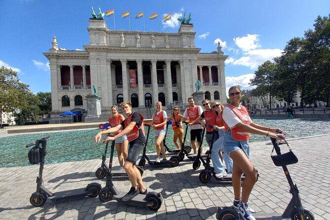 guided-e-kickscooter-tour-the-big-five-of-antwerp