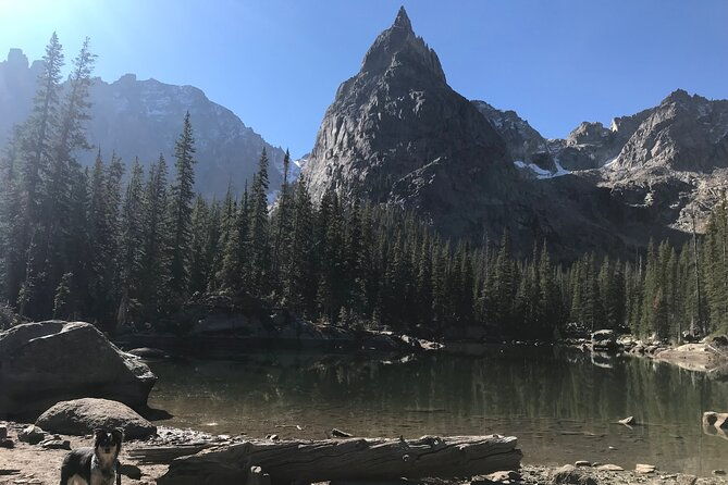 guided-hiking-experience-of-iconic-mirror-lake-lone-eagle-peak