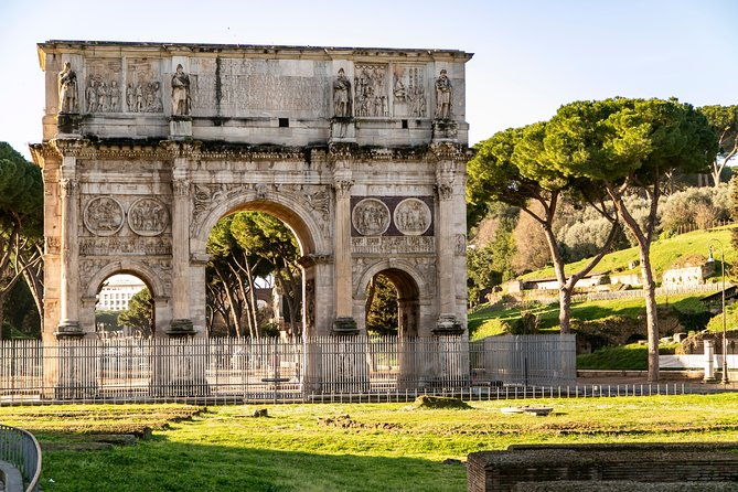 guided-tour-to-colosseum-roman-forum-and-palatine-hill