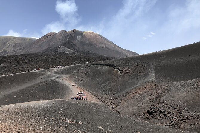 half-day-guided-tour-in-mount-etna-3000-meters