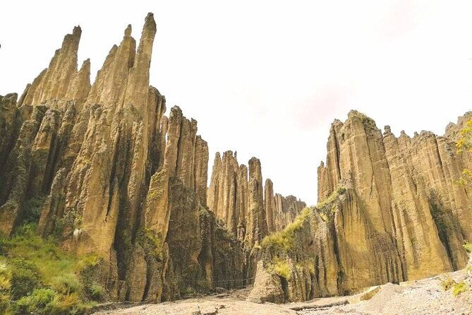 half-day-private-tour-in-valle-de-las-animas-and-palca-canyon