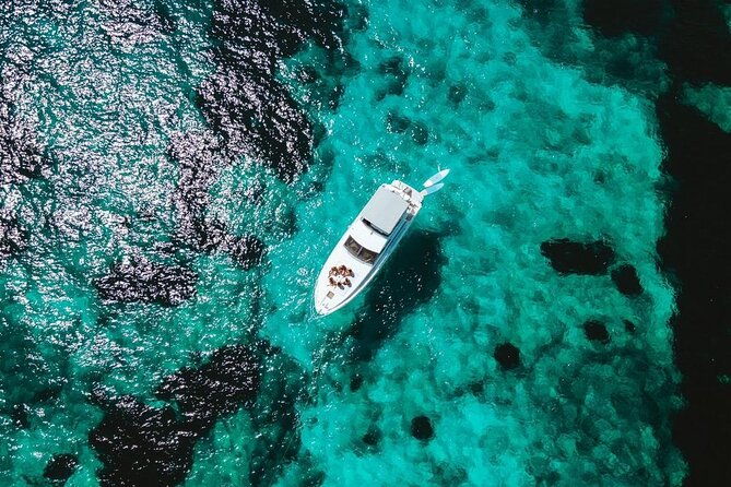 half-day-private-yacht-tour-on-the-syracuse-coast
