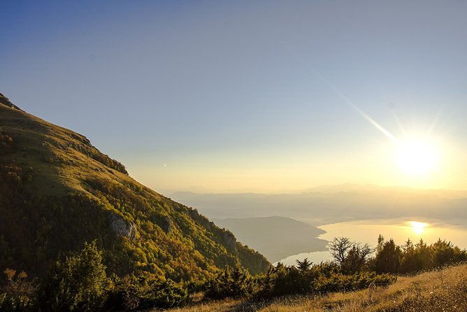 hiking-to-magaro-peak-from-ohrid