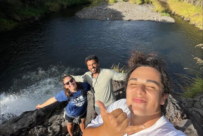 hilo-waterfall-hike-and-swim-with-native-hawaiian