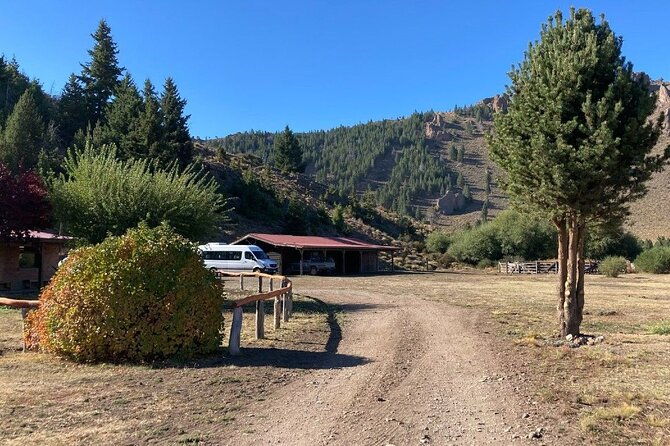 horseback-riding-with-traditional-asado-and-wine-from-bariloche