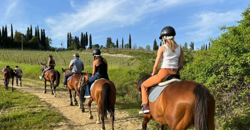 horseback-riding-with-wine-tour-from-florence