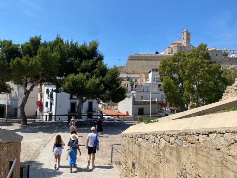 ibiza-dalt-vila-walking-tour-with-sangria-workshop