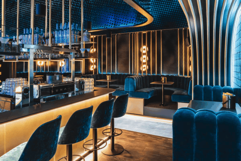 innsbruck-party-ticket-at-luna-club-lounge