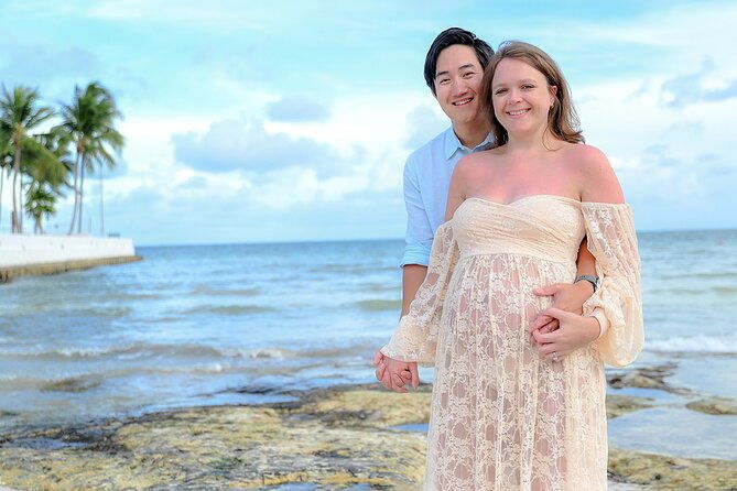 island-maternity-bliss-photoshoot