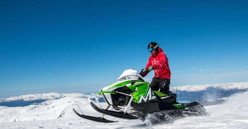 jackson-hole-bridger-teton-guided-snowmobile-tour