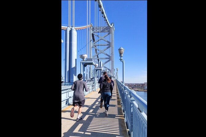 jog-the-benjamin-franklin-bridge-and-enjoy-historic-sightseeing