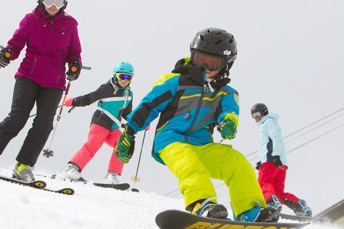 junior-snowboard-rental-package-for-salt-lake-city-cottonwood-resort