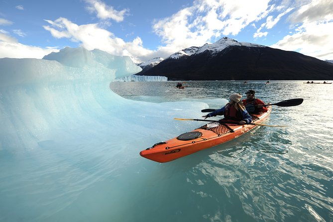 kayak-experience-to-the-perito-moreno-glacier-from-el-calafate