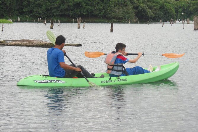 kayak-horseback-riding-in-the-jungle