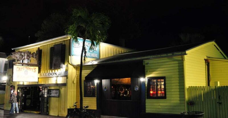 key-west-bone-island-haunted-pub-crawl