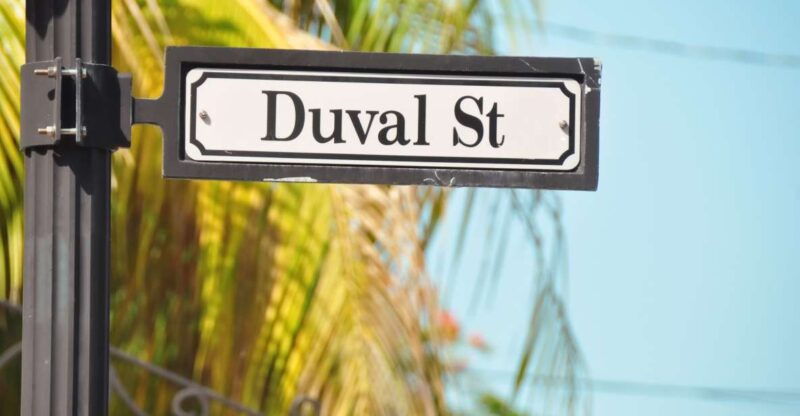 key-west-haunted-pub-crawl-walking-tour-2