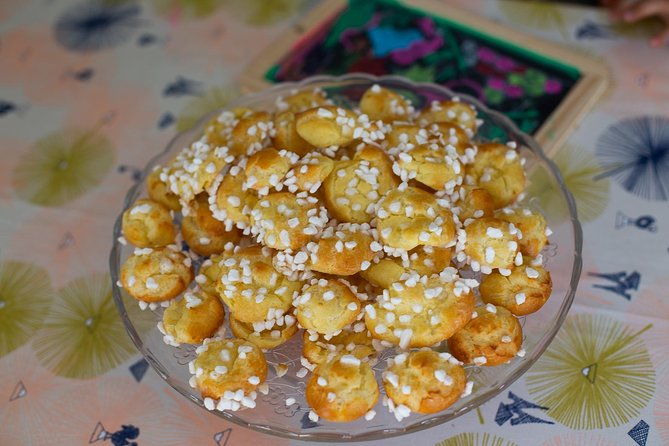 kids-in-the-kitchen-in-paris-france-chouquettes