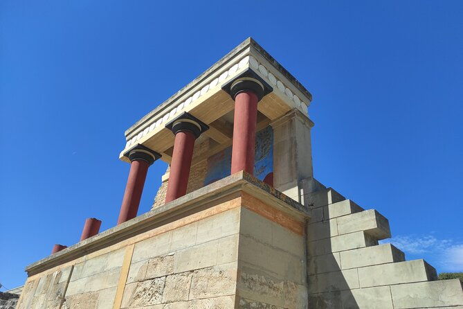 knossos-palace-and-heraklion-city-guided-tour-from-chania
