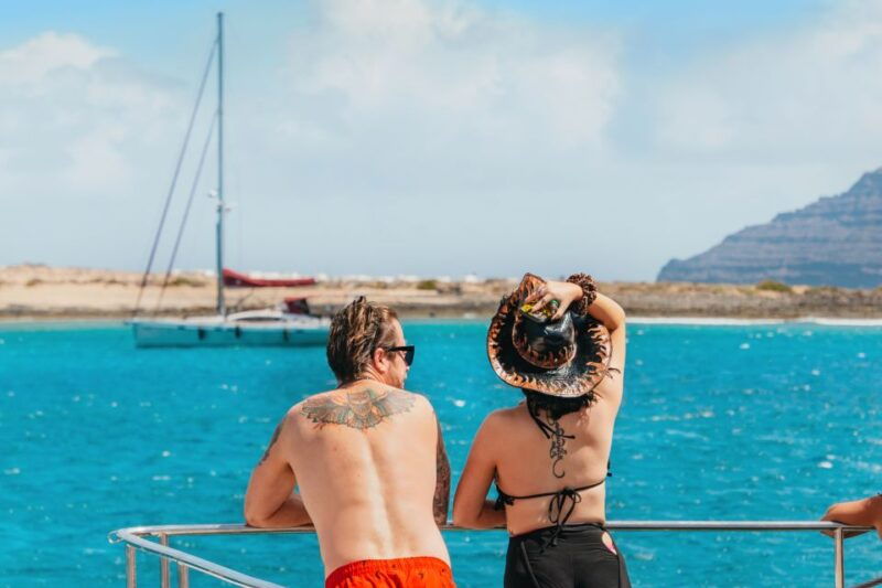 la-graciosa-island-cruise-with-lunch-and-water-activities