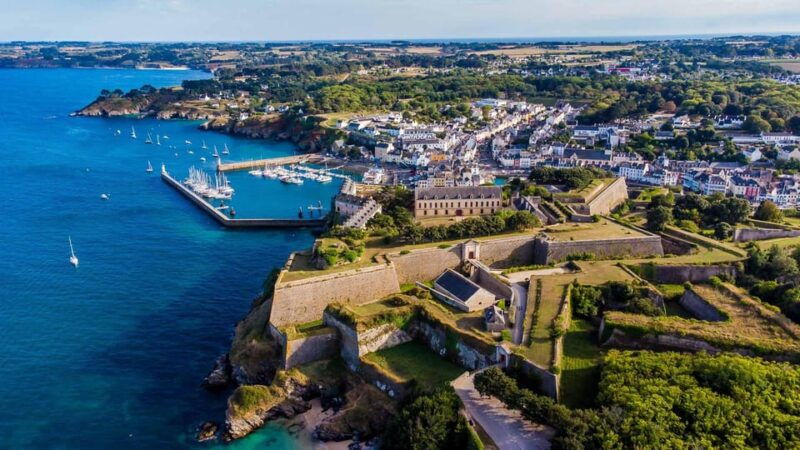 la-rochelle-re-island-guided-tour-with-private-transport
