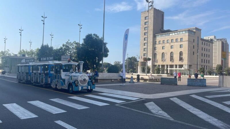 la-spezia-hop-on-hop-off-tour-with-train-and-tour-guide