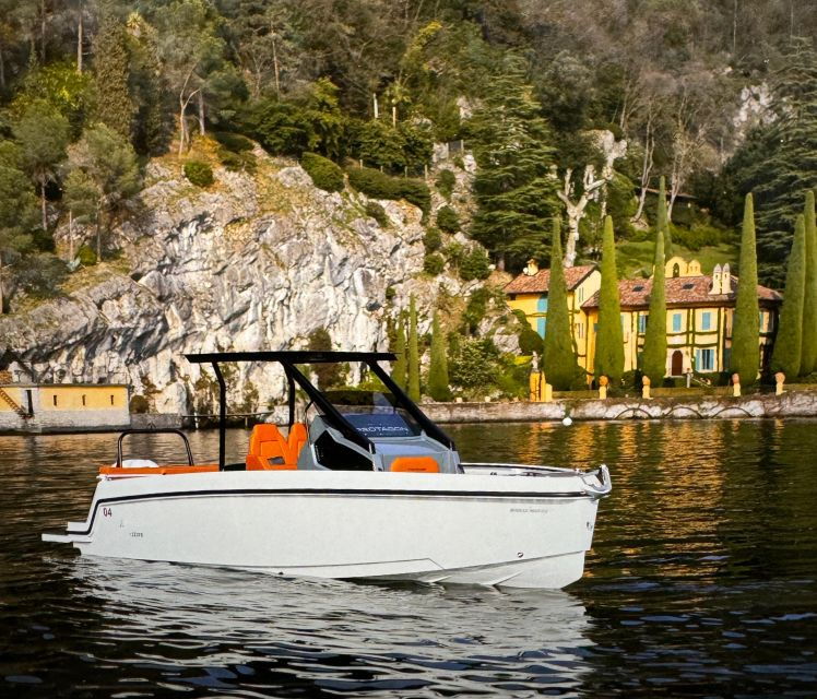 lake-como-2-hour-private-boat-tour-with-driver