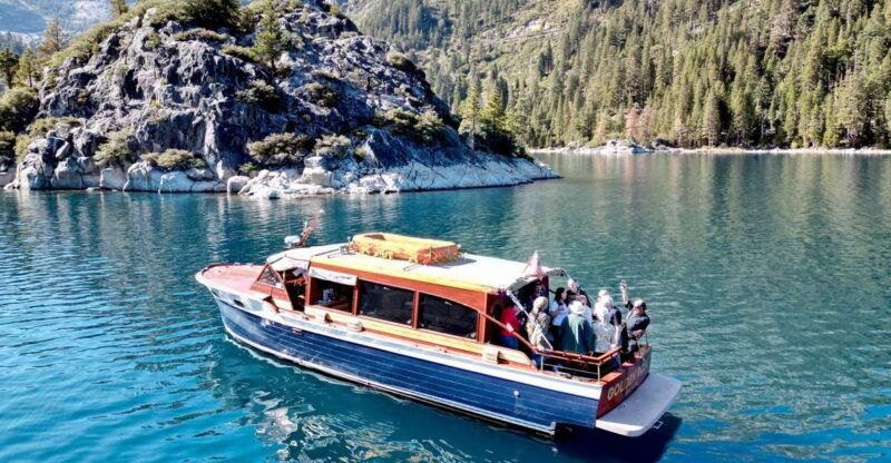 lake-tahoe-emerald-bay-sunset-wine-tasting-yacht-cruise