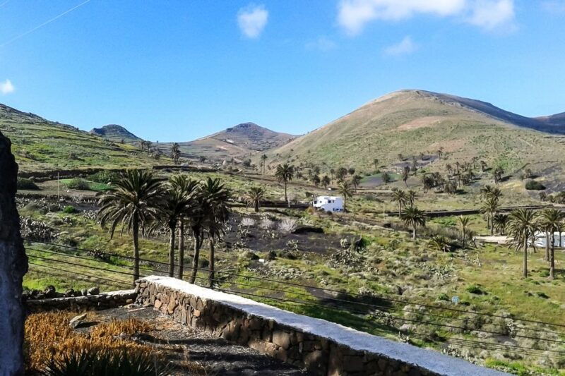 lanzarote-timanfaya-park-and-jameos-del-agua-full-day-tour