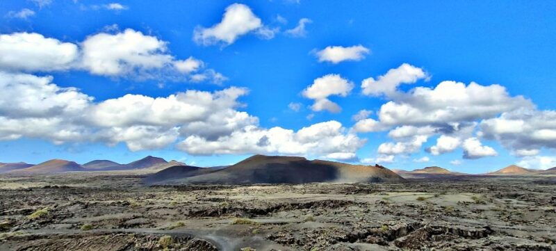 lanzarote-timanfaya-volcanic-natural-park-e-bike-tour