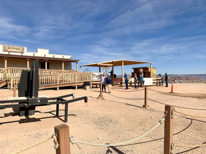 las-vegas-grand-canyon-west-rim-private-van-tour