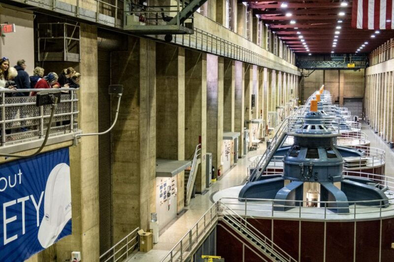 las-vegas-hoover-dam-tour-with-american-style-hot-breakfast