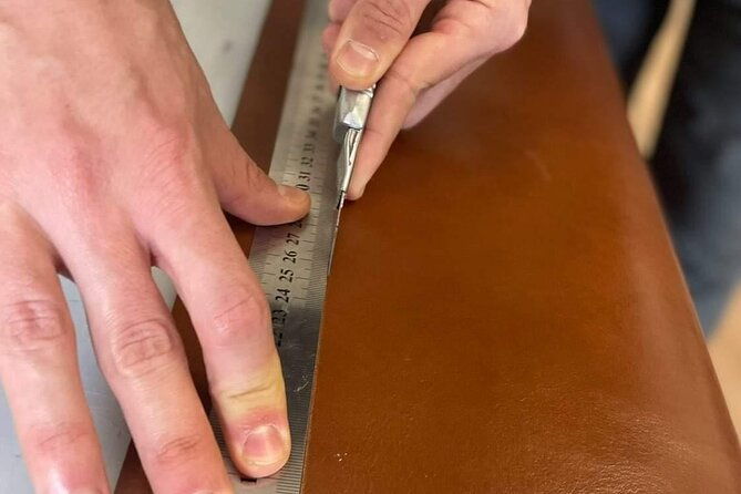 leathercrafting-workshop-in-tbilisi