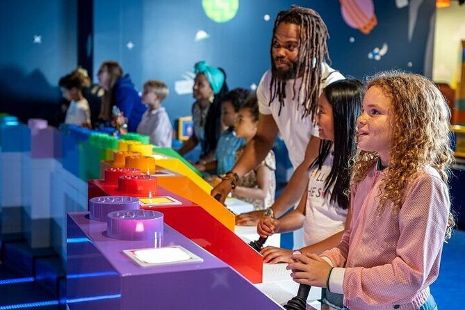 lego-discovery-center-boston-admission-ticket