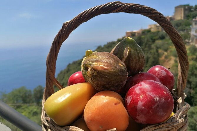 lemon-sea-food-cooking-class-at-locals-home